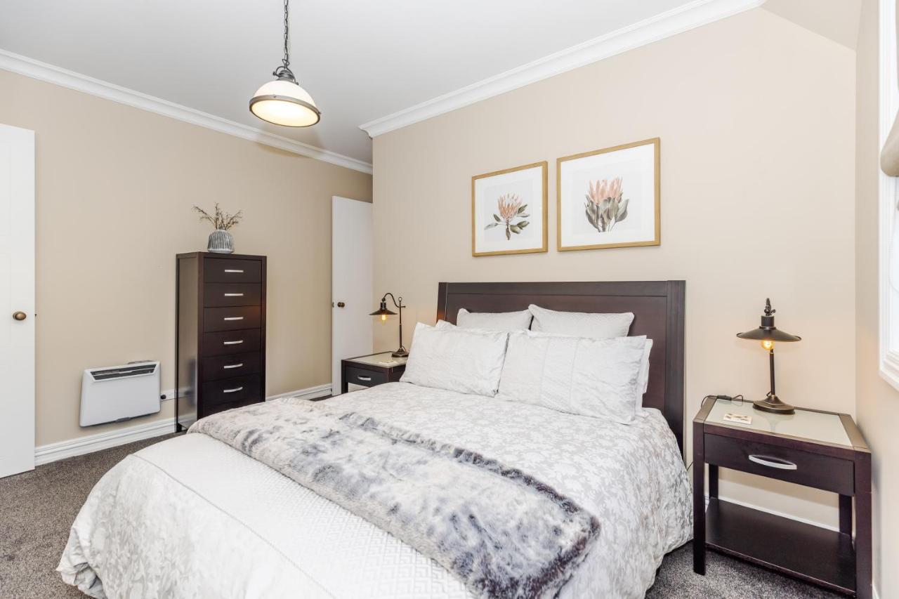 Sweet Magnolia 1 Or 2 Bedroom Suite St Kilda Cambridge With Complimentary Continental Breakfast Exteriér fotografie
