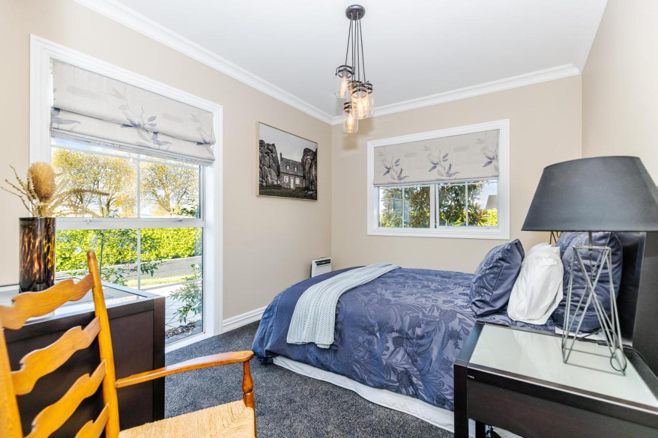 Sweet Magnolia 1 Or 2 Bedroom Suite St Kilda Cambridge With Complimentary Continental Breakfast Exteriér fotografie